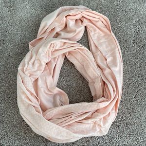 Lululemon Circle Scarf